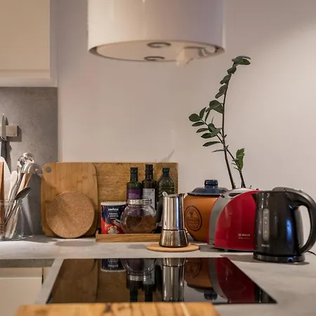 Modern In Center Apartament