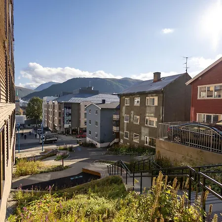Modern In Center Apartament